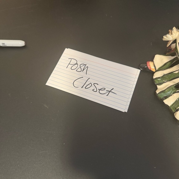 Miniture Sweet Romance Shoe And Stand - Picture 6 of 6